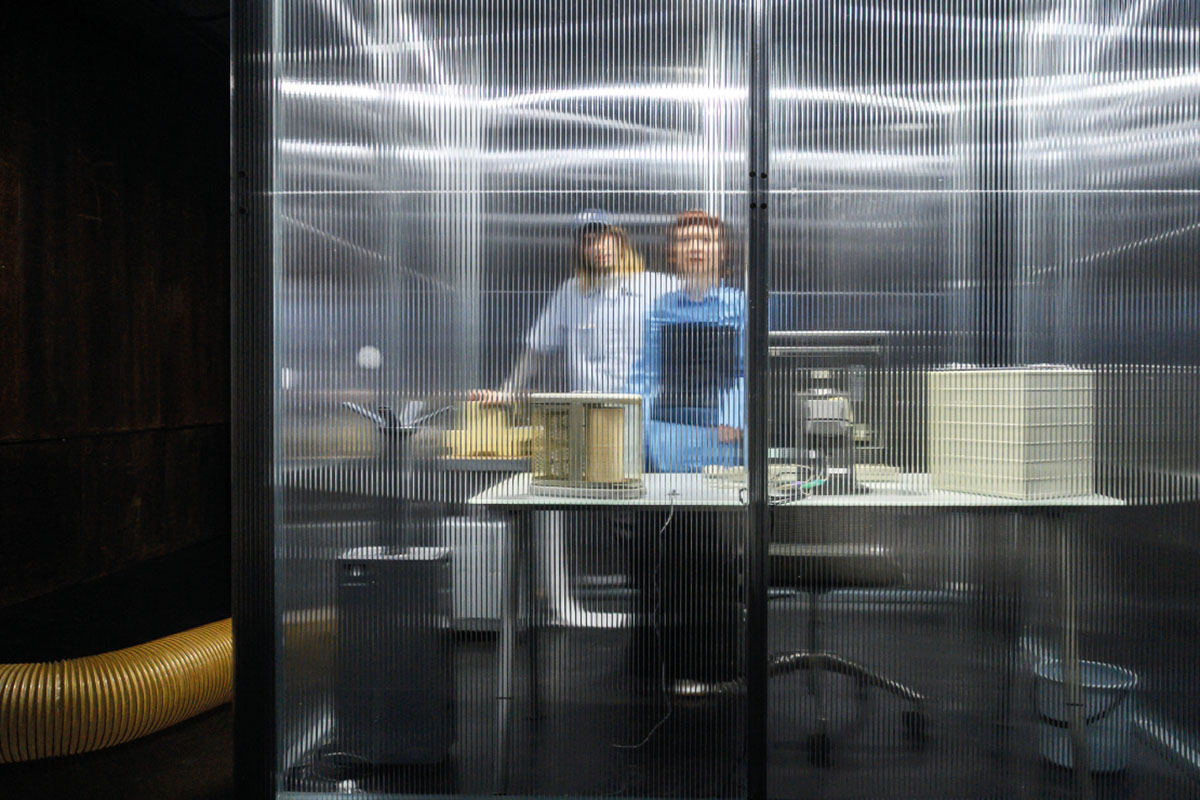 „Struggles Beyond Repair“ (2025), Maja Bojanić & Brin Žvan, Ljudmila, Laboratory for Science and Art (2025). In "Decay and Desire".