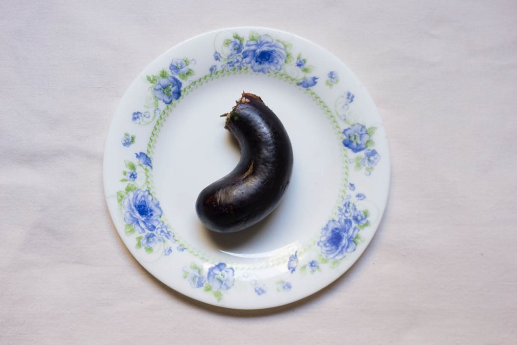  Nourhan Maayouf, I’m a stuffed eggplant, 2019, Foto.