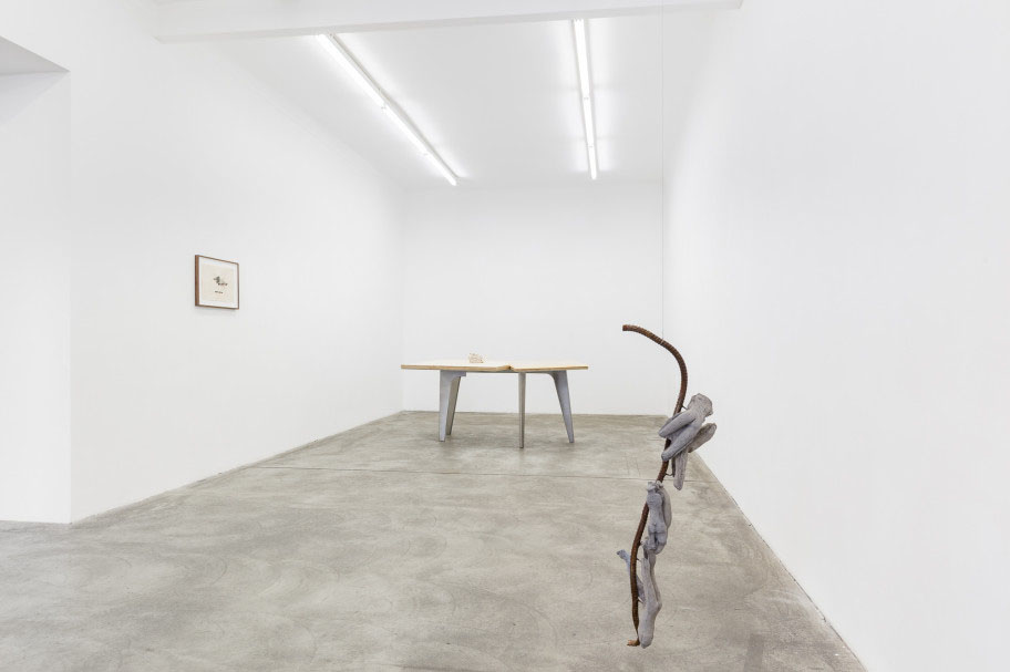 Yu Ji Unseen Gesture, exhibition view, Galerie Martin Janda, 2021