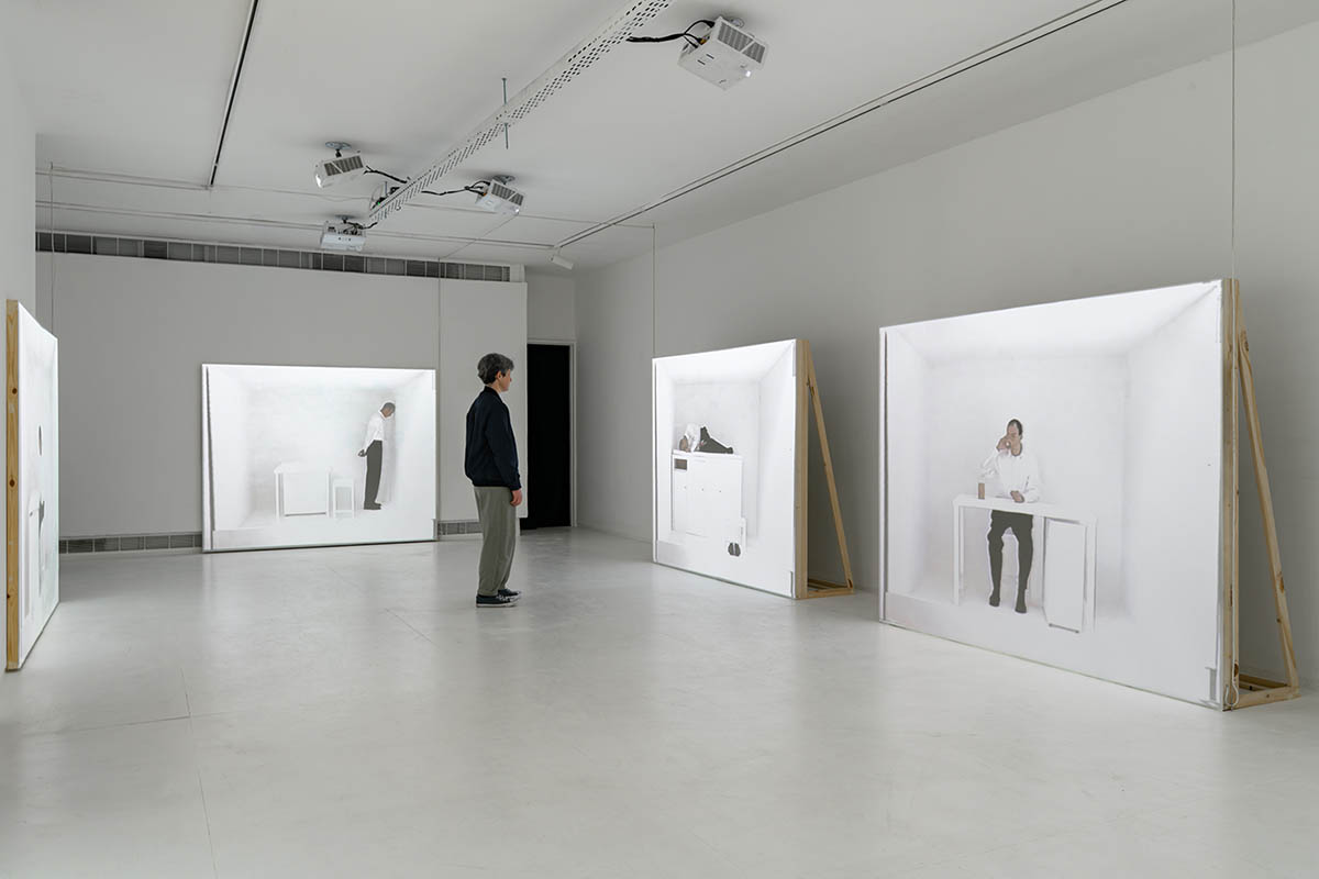 Exhibition view: Solutions and Problems by Absalon — curated by Hila Cohen-Schneiderman. Courtesy of CCA Tel Aviv-Yafo. Photo: Daniel Hanoch.