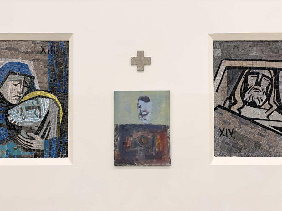 Exhibition view: Ata Sander & Vilmer Engelbrecht – 1,01, curated by Leon Janowski, Pfarrkirche Auferstehung Christi, Vienna, 2026