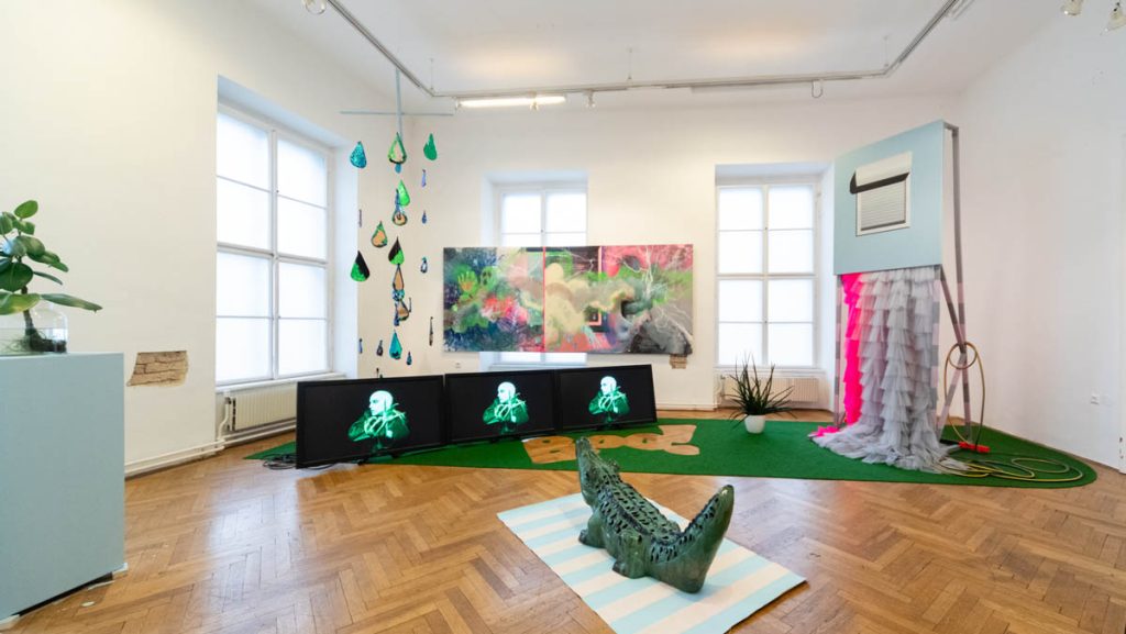 ALFRED ROTTENSTEINDER - If der is something weird in your neighborhood