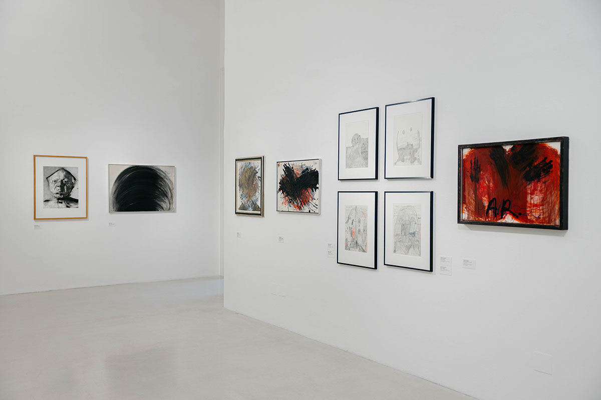 Ausstellungsansicht: Arnulf Rainer & Art Brut, Arnulf Rainer Museum. Foto: Cedrick Kollerics