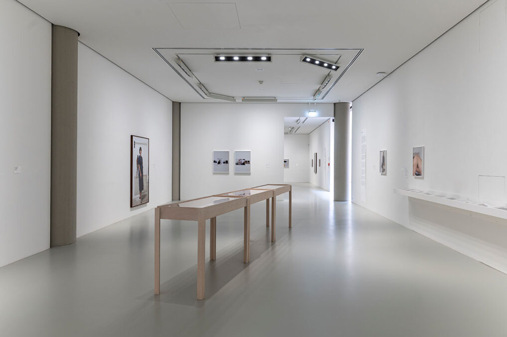 Ausstellungsansicht: Paul Mpagi Sepuya – Im Blick des Begehrens. © Herling/Herling/Werner, Sprengel Museum Hannover