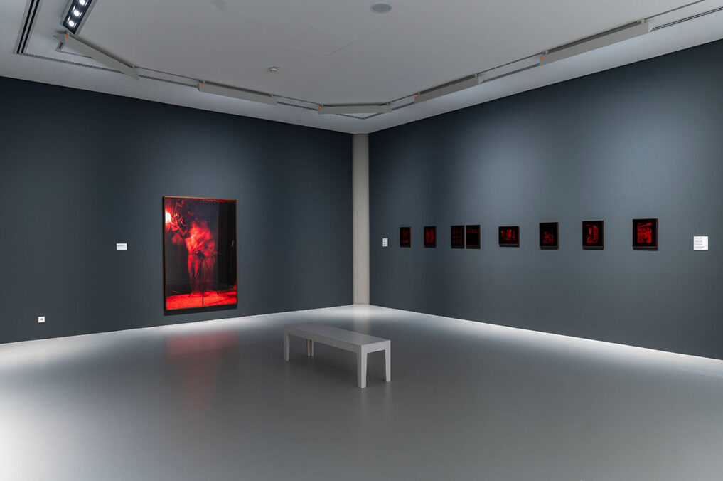Ausstellungsansicht: Paul Mpagi Sepuya – Im Blick des Begehrens. © Herling/Herling/Werner, Sprengel Museum Hannover