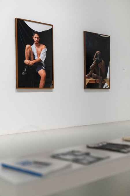 Ausstellungsansicht: Paul Mpagi Sepuya – Im Blick des Begehrens. © Herling/Herling/Werner, Sprengel Museum Hannover