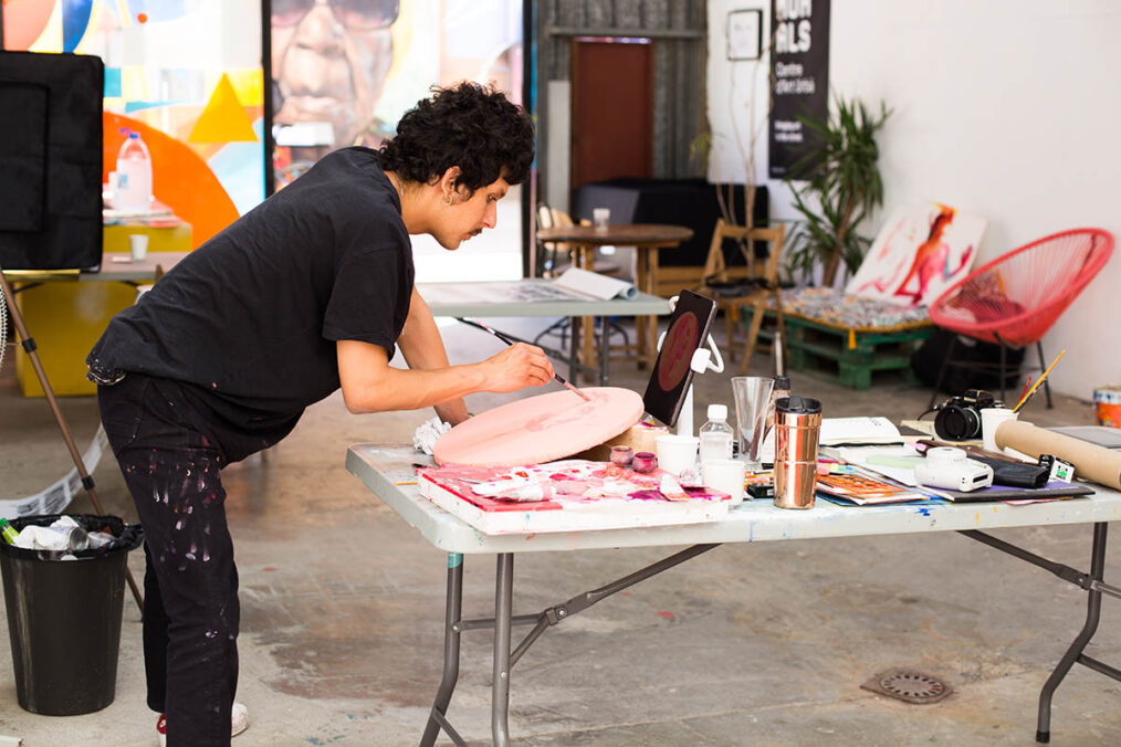 The artist Irving Ramo working at B-Murals Art residency space. Photo by: Irving Ramo