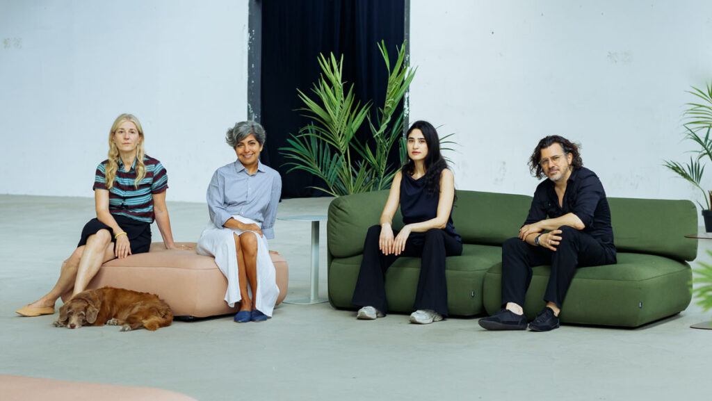 María Inés Plaza Lazo, Pierre Jorge Gonzalez, Judith Haase & Anahita Sadighi. Photo: Yanae Reichert