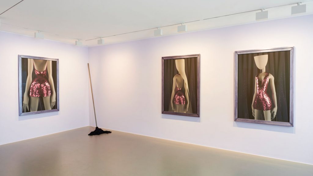 Bunny Rogers – Ms Agony. Courtesy Galerie Thaddaeus Ropac, London · Paris · Salzburg · Seoul © Bunny Rogers, 2021. Photo: Ulrich Ghezzi