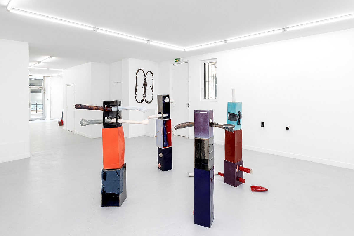 Charlotte Dualé, Impuzzibil, Exhibition view at Parliament Gallery, Paris, 2022. Ph: Romain Darnaud
