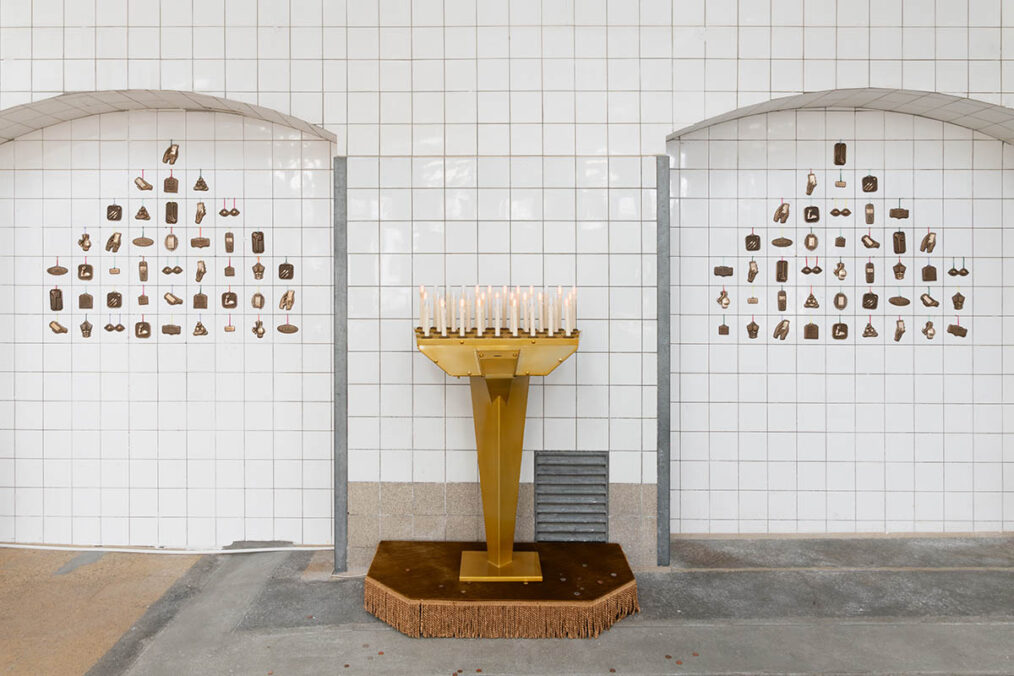 Exhibition shot Try Again Later (2026) and  L’Opium du Peuple (2026), first group of works from Odermatt’s ongoing project The Last Days of Wonder. Photo by Talles Piaget.