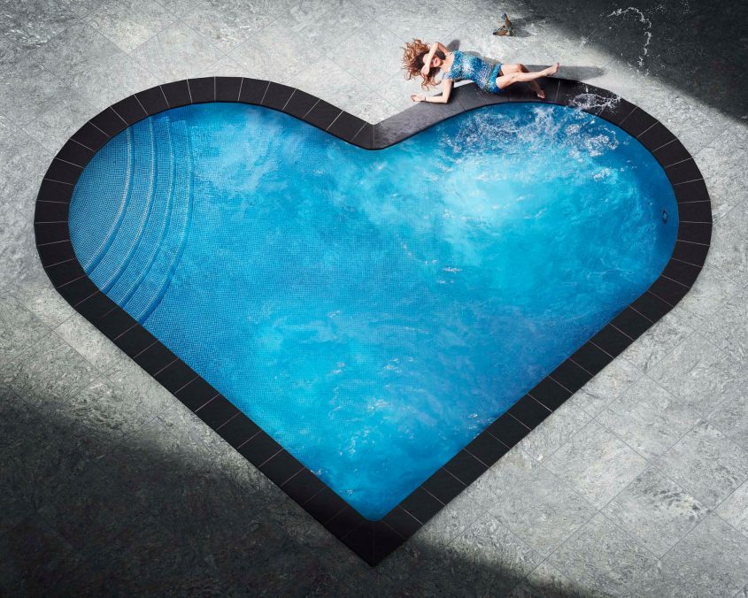 David Drebin Splashing Heart, 2018 © David Drebin / teNeues