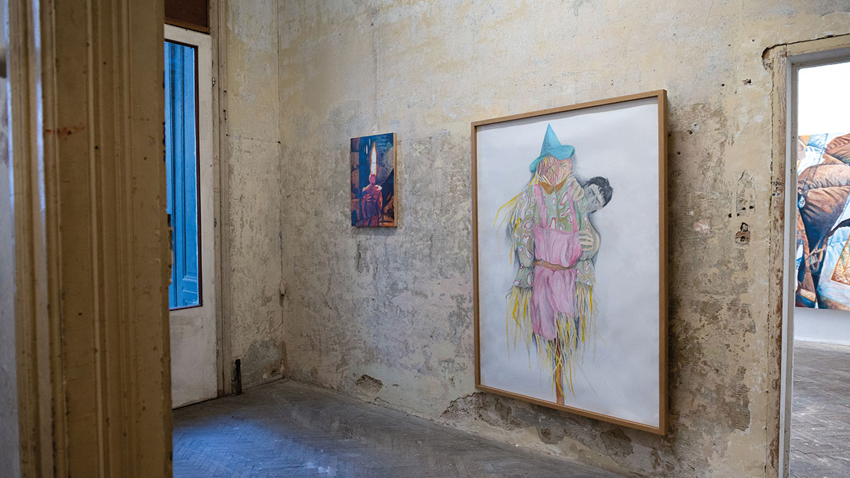 Ausstellungsansicht. Emma Kling & Leo Lunger – DOG EARS. Foto: Courtesy by the artist