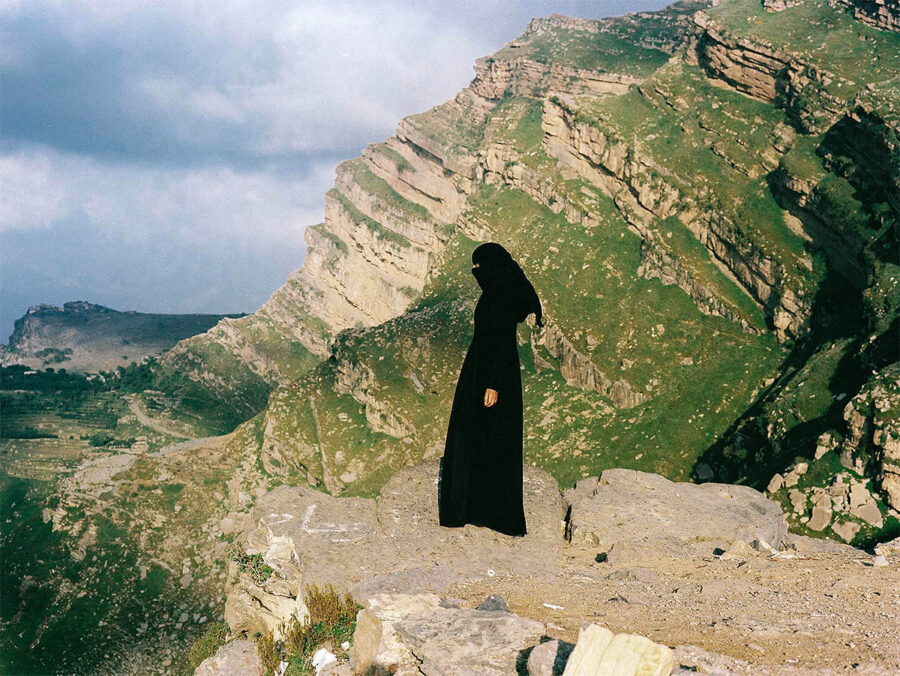 © Yumna Al-Arashi Northern Yemen I, 2013 uit de serie / from the series Northern Yemen (2013–2014)