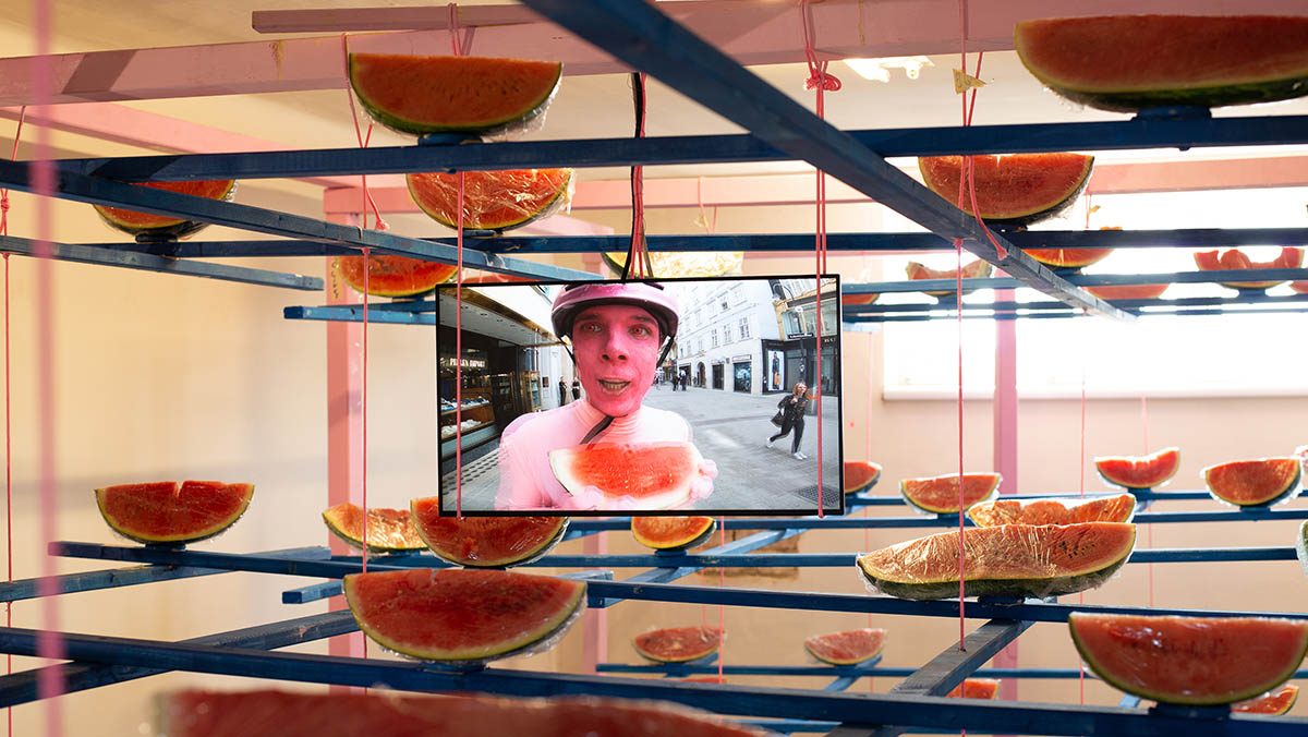 Installation view, People look at melons. Melons don’t look at people