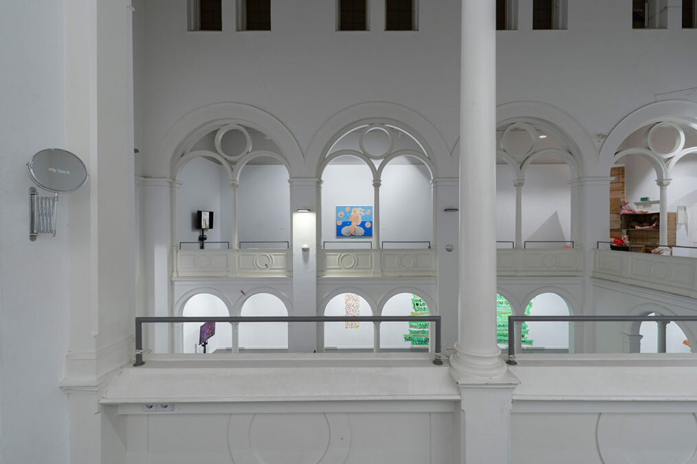 Exhibition view: fight or flight: SEX, Studio 1, Kunstquartier Bethanien, Berlin, 2026. Courtesy of GRUPPE GORGONE.