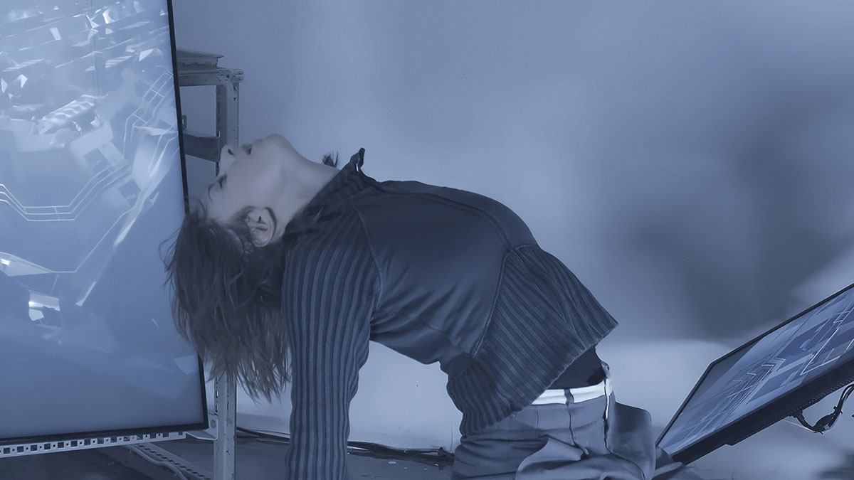 performance: warp-speed minnesang, discotec, Vienna, 2024