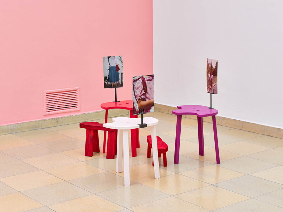 Ausstellungsansicht Frau Monteurin / Kadın Montajcı, Ahu Dural, Kunstpavillon 2025. Foto: WEST. Fotostudio