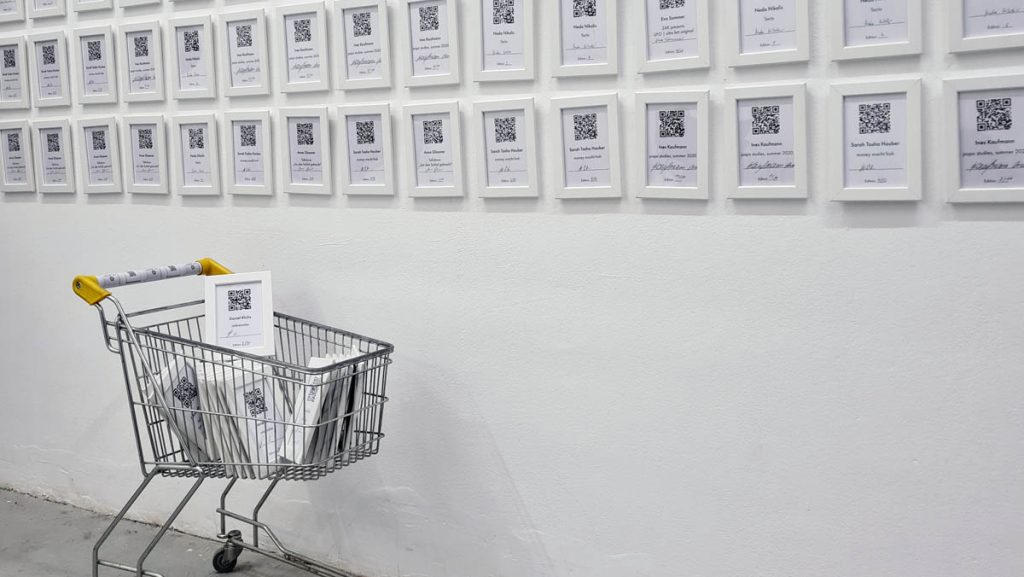 BILLAA++ Analog NFT Store wien