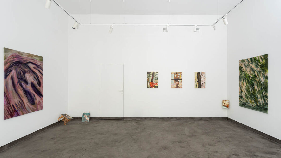 Group exhibition: Inner Spaces Exhibition view „Inner Spaces" Rechnitzer Gallery, Budapest 2026, Júlia Csapó, Emma Kling