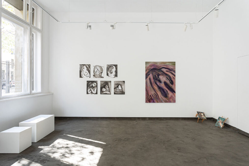 Exhibition view „Inner Spaces" Rechnitzer Gallery, Budapest 2026, Eszter Kálóczy, Júlia Csapó, Emma Kling