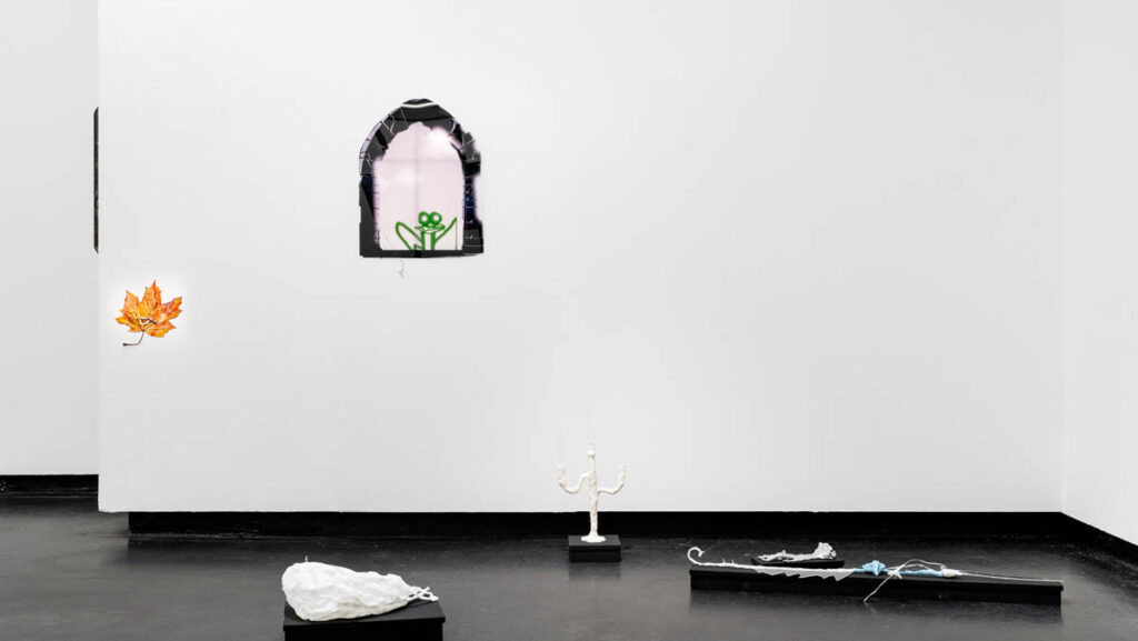 Julia Zastava, 2222 _invisible crispy within out of sight, seen, Bank Austria Kunstforum Wien, Tresor. Photo: Simon Veres