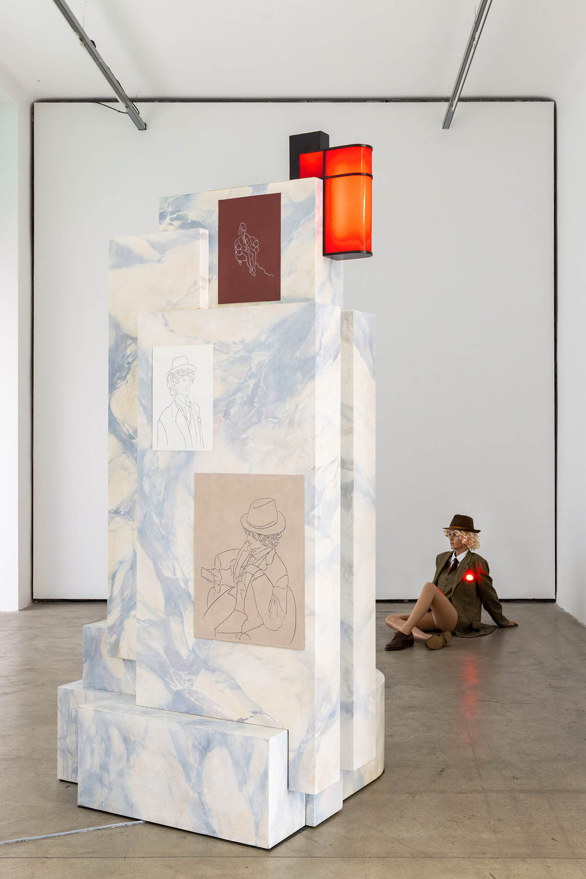 Duchamp Mannequin (1938), 2025. Fiberglass mannequin, clothing, wig, electric lamp, Courtesy of Cabinet Gallery, London/// Monumental Street Lamp / (1938) Duchamp Mannequin Sketches, 2017–2024 Oil on wood, metal, glass, and light, Courtesy of Cabinet Gallery, London Lucy McKenzie, Orchestrion, fjk3—Contemporary Art Space, 2025. Photo: Lisa Rastl