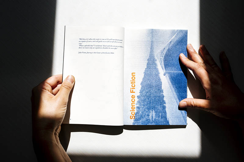 From Mud To Outer Space, Artist book. Foto: Matthias Nemmert