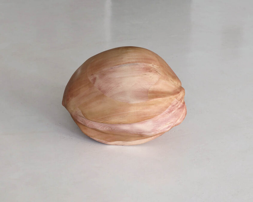 Océane Bruel, Mouth, 2025, Swallowed Rooms, SIC, Helsinki, Photo: dylan ray arnold