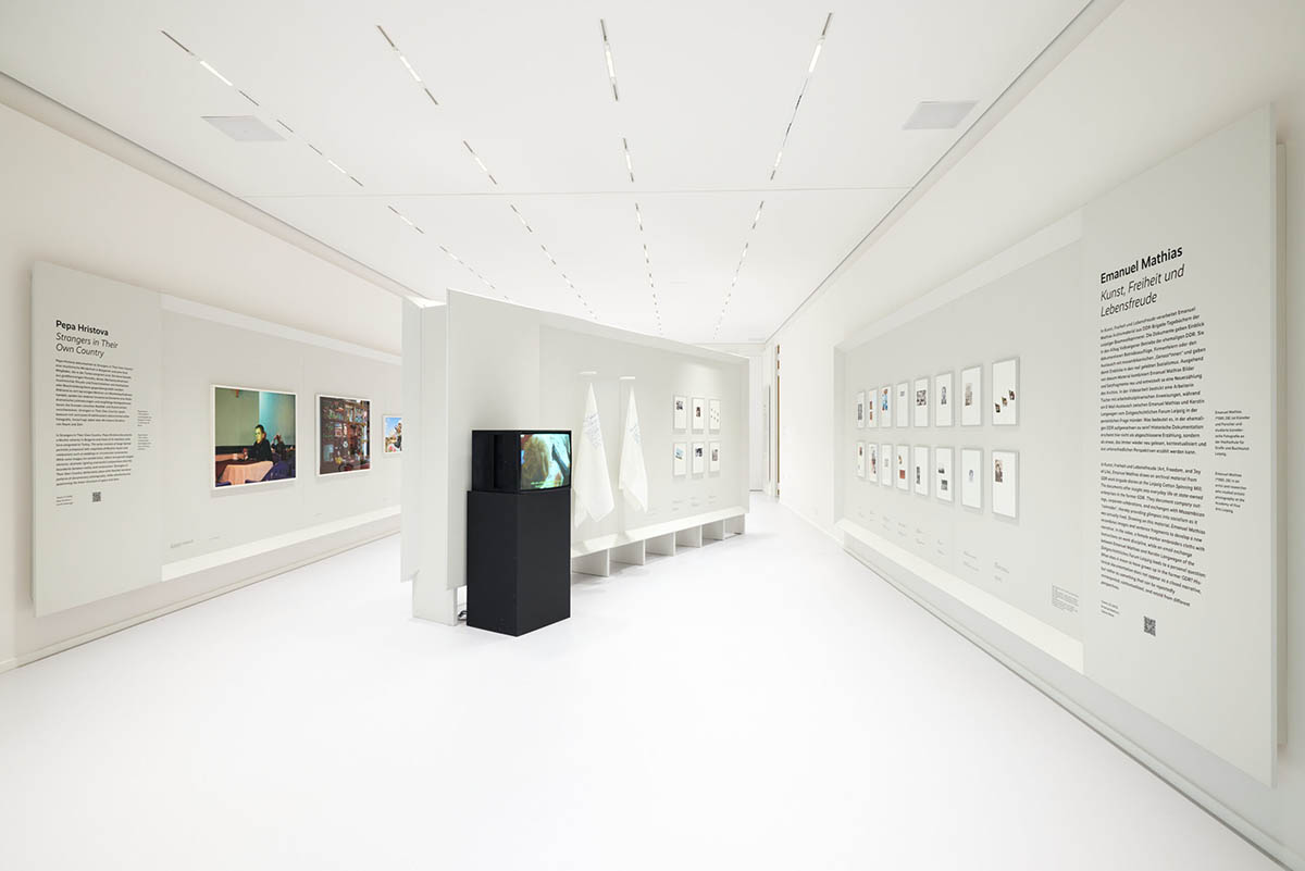 Exhibition view: Photography in Flux: 20 Years of the C/O Berlin Talent Award, Alexander Tutsek-Stiftung, Munich, featuring works by Pepa Hristova and Emanuel Mathias. © Courtesy of the artists, Alexander Tutsek-Stiftung and VG Bild-Kunst, Bonn, 2026. Photo: Felix Nürmberger