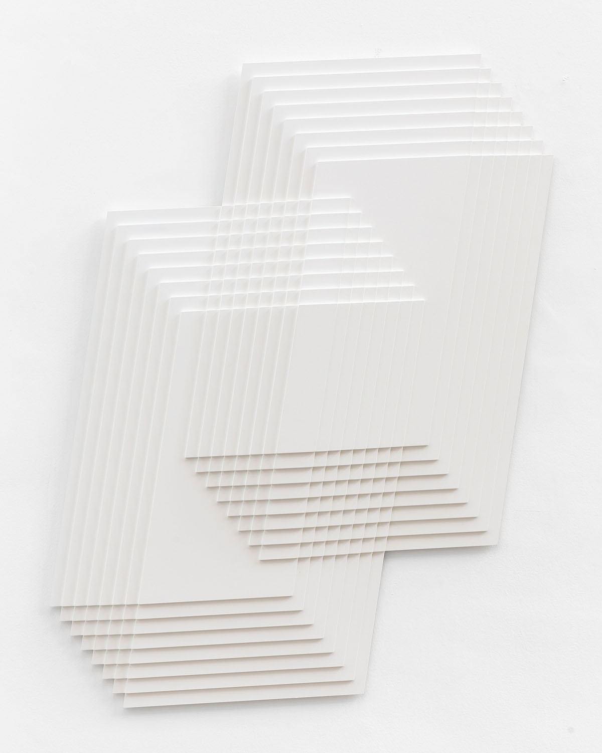 Responsive Forms III (Stacked Alignment), 2025, MDF, 150 × 110 × 17 cm, Zipper Galeria.