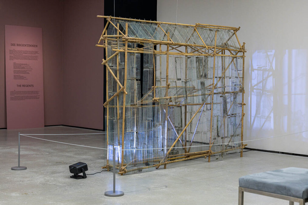 Jacqueline Mesmaeker, Ausstellungsansicht, Museum der Moderne Salzburg 2025, © Museum der Moderne Salzburg, Foto: wildbild/Herbert Rohrer