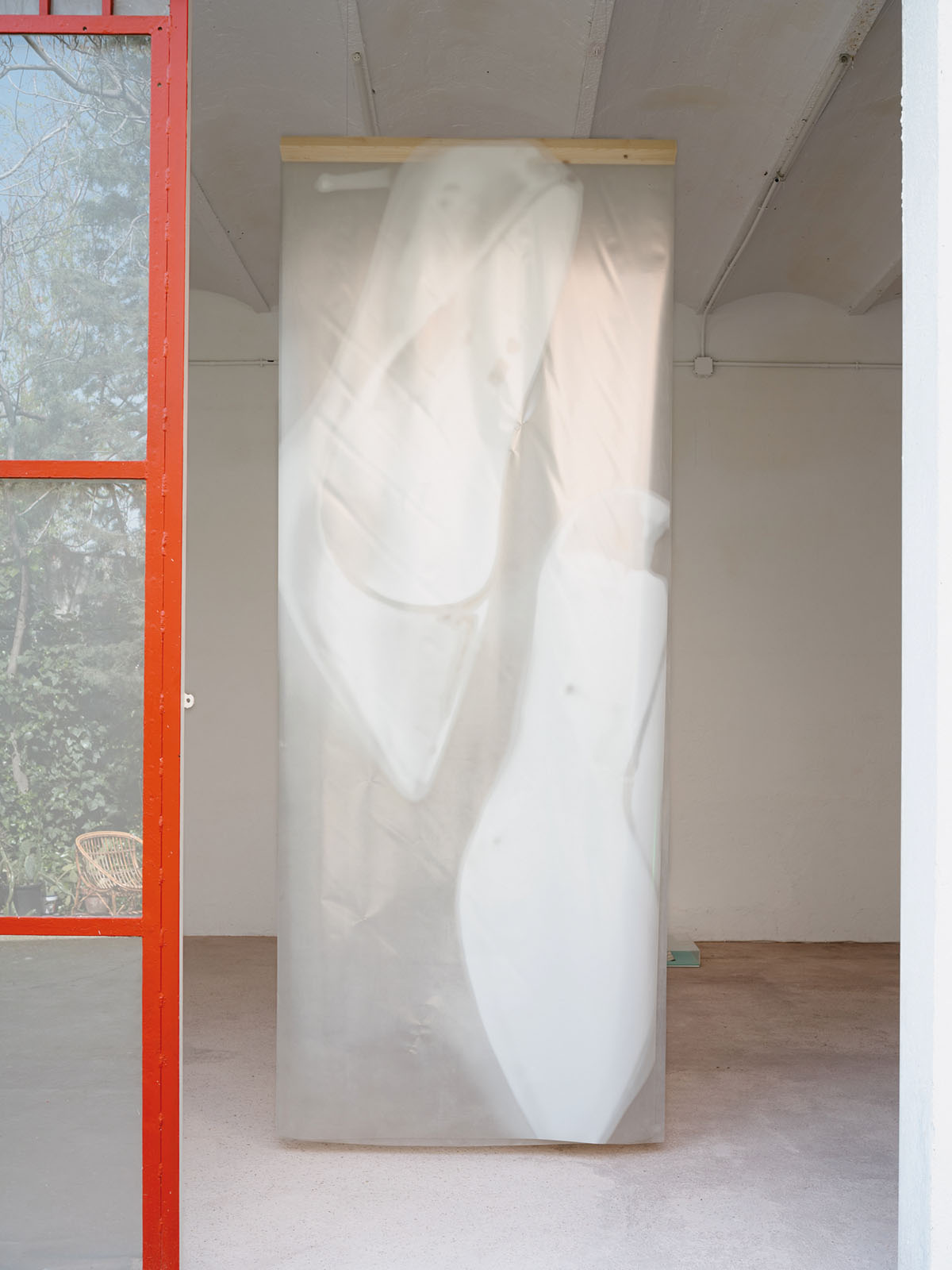 Julia Creuheras, Lightbodies I, 2024. Courtesy of the Artist and Galería de arte Belmonte