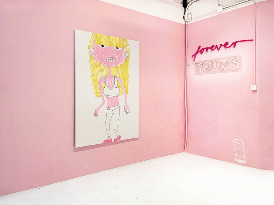 Ausstellungsansicht „forever YOUNG“ in der Uxval Gochez Galerie, Barcelona