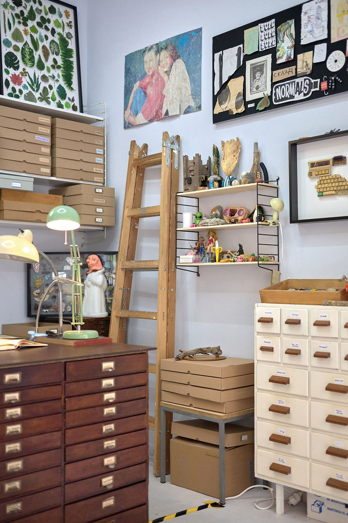 Exhibition view: Edith Payer – WAREN, SIZE MATTERS. Raum für Kunst & Film