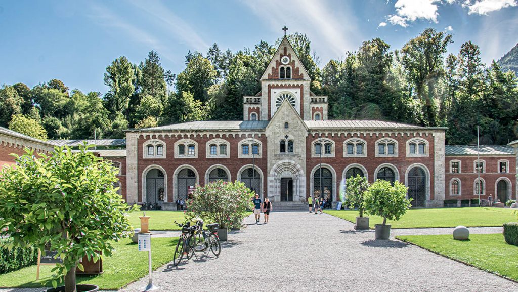 Die KunstAkademie Bad Reichenhall ist im Industriedenkmal Alte Saline aus dem 19. Jahrhundert untergebracht. Bildnachweis: Berchtesgadener Land Tourismus