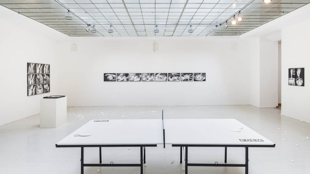 Lenora de Barros, To Double Images is to Multiply or to Divide Ideas?, Installation view, 2022, courtesy the artist and Georg Kargl Fine Arts, © Georg Kargl Fine Arts, Foto kunst-dokumentation.com