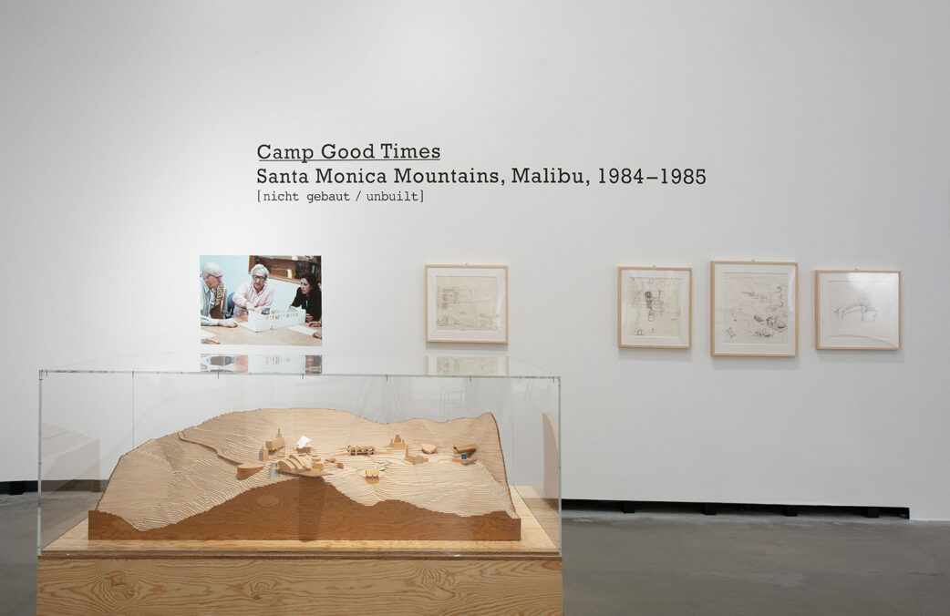 Frank Gehry, Camp Good Times, Santa Monica Mountains, Malibu, California, 1984– 1985, Exhibition view Mindset Los Angeles – Frank Gehry and the Cool School, June 27, 2026 – January 10, 2027, Marta Herford, Getty Research Institute, Los Angeles, © Marta Herford, Photo: Hans Schröder