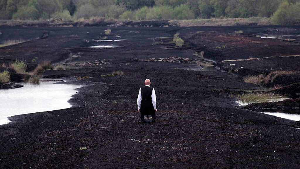 Brought to my knees, 2022 © Nigel Rolfe