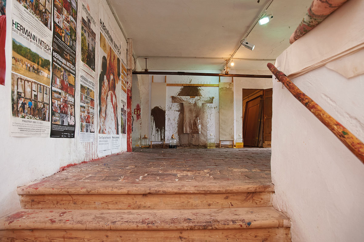 Schloss Prinzendorf an der Zaya, Hermann Nitsch. Photos: Daniel Lichterwaldt