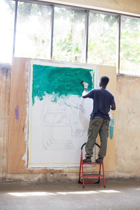 Joshua Oheneba-Takyi in the Junior Fellow studio space. Courtesy of the artist and of Noldor Artist Residency.