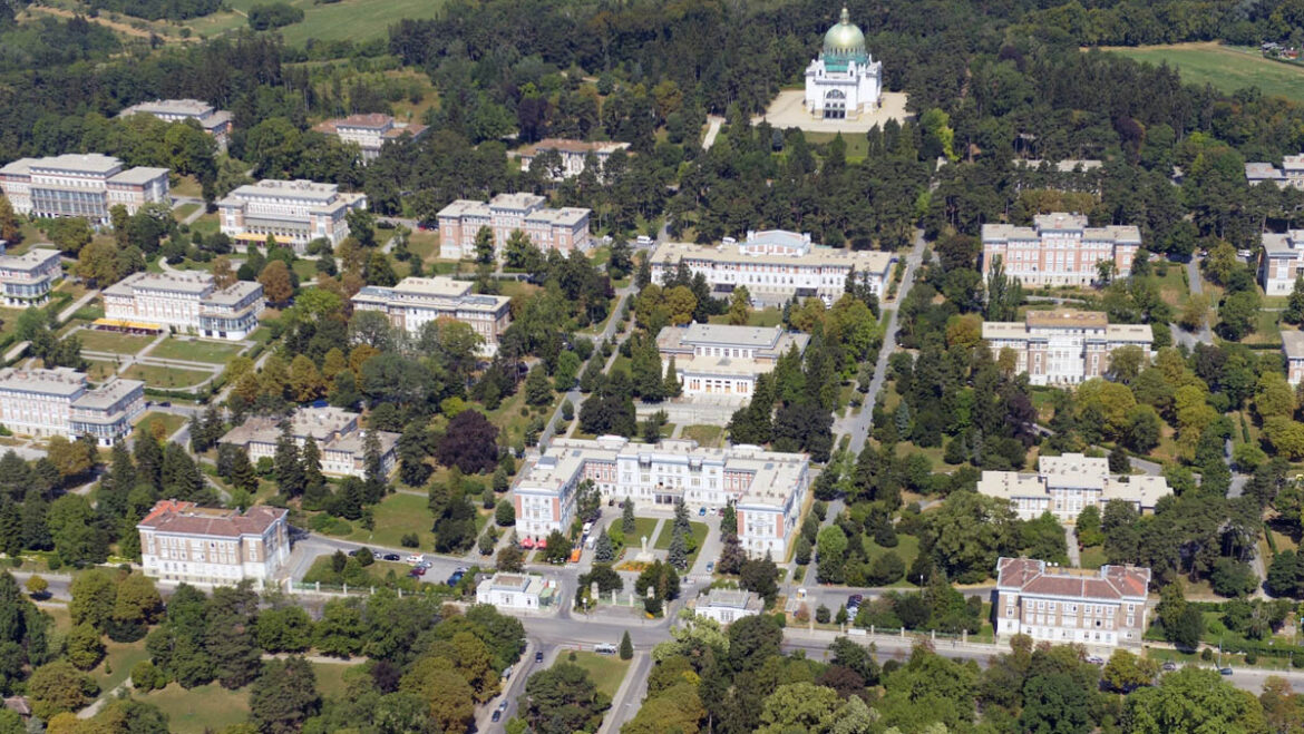 PARALLEL Vienna 2025 PARALLEL Vienna 2025. © OWA - Otto Wagner Areal, Foto © Christian Fürthner