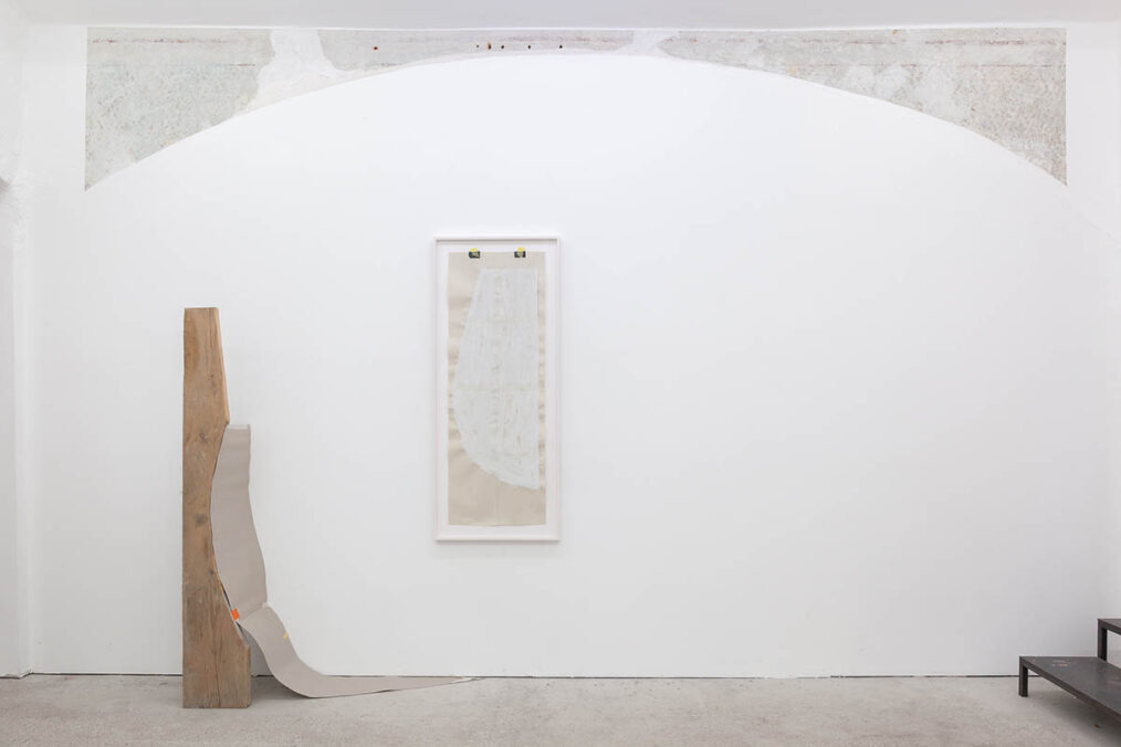 Johanna Charlotte Trede, Der Zeit den Hof machen, Exhibition view, Pech, Vienna, 2026