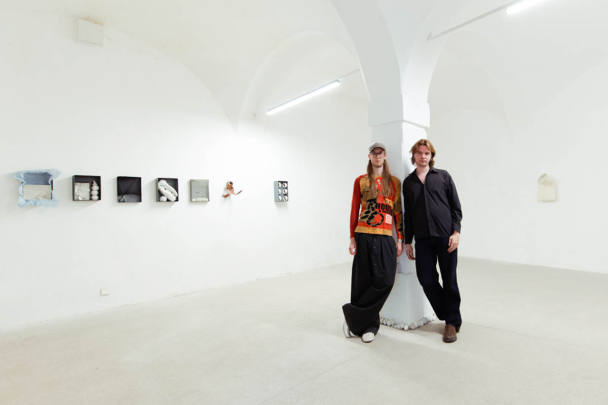 Exhibition opening Trin Alt & Tobias Izsó: Shelved, NOT Space for Art. Photo: Marijo Zupanov. 