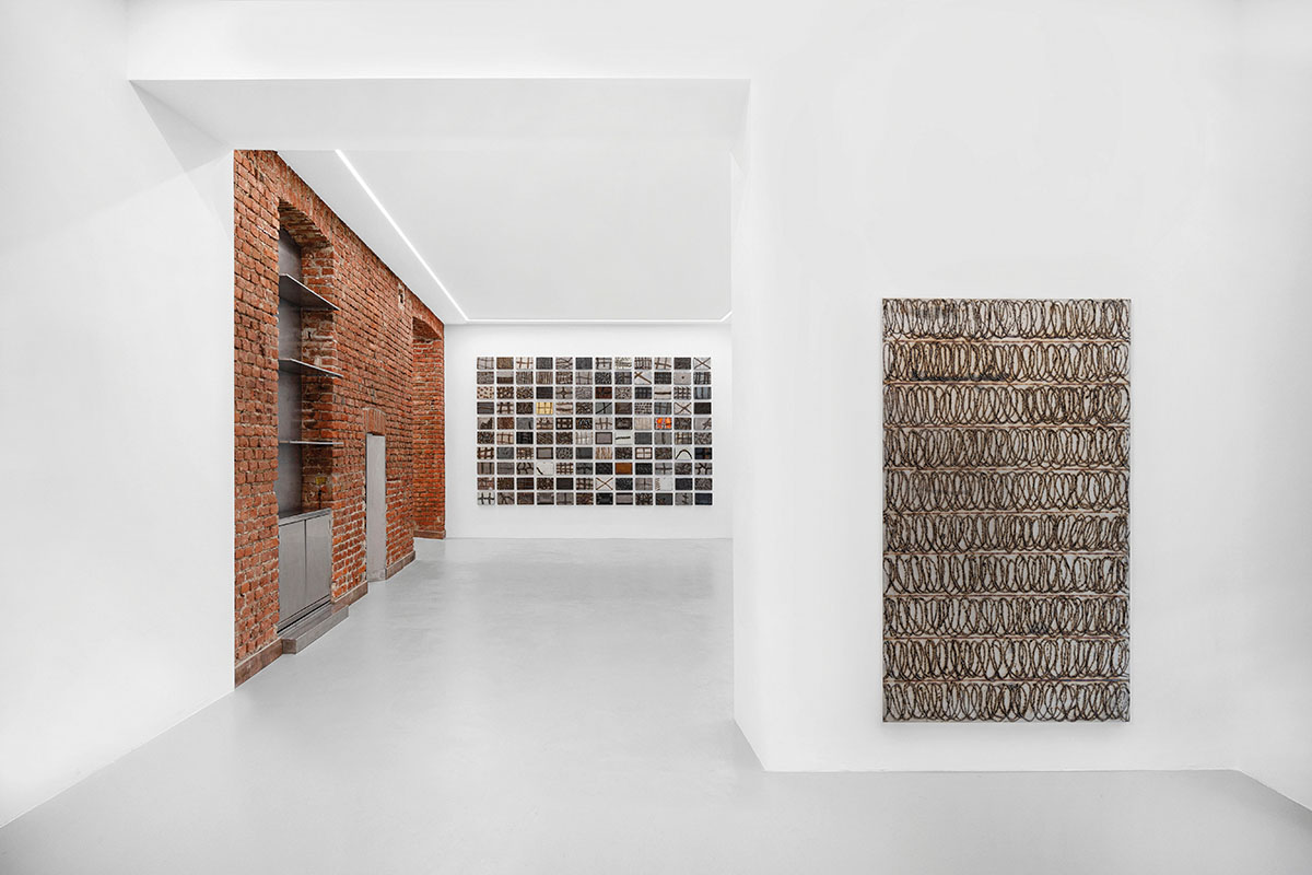 Installation view, Sutura, Matisse Mesnil, Romero Paprocki, Milan, 2026. Courtesy Romero Paprocki