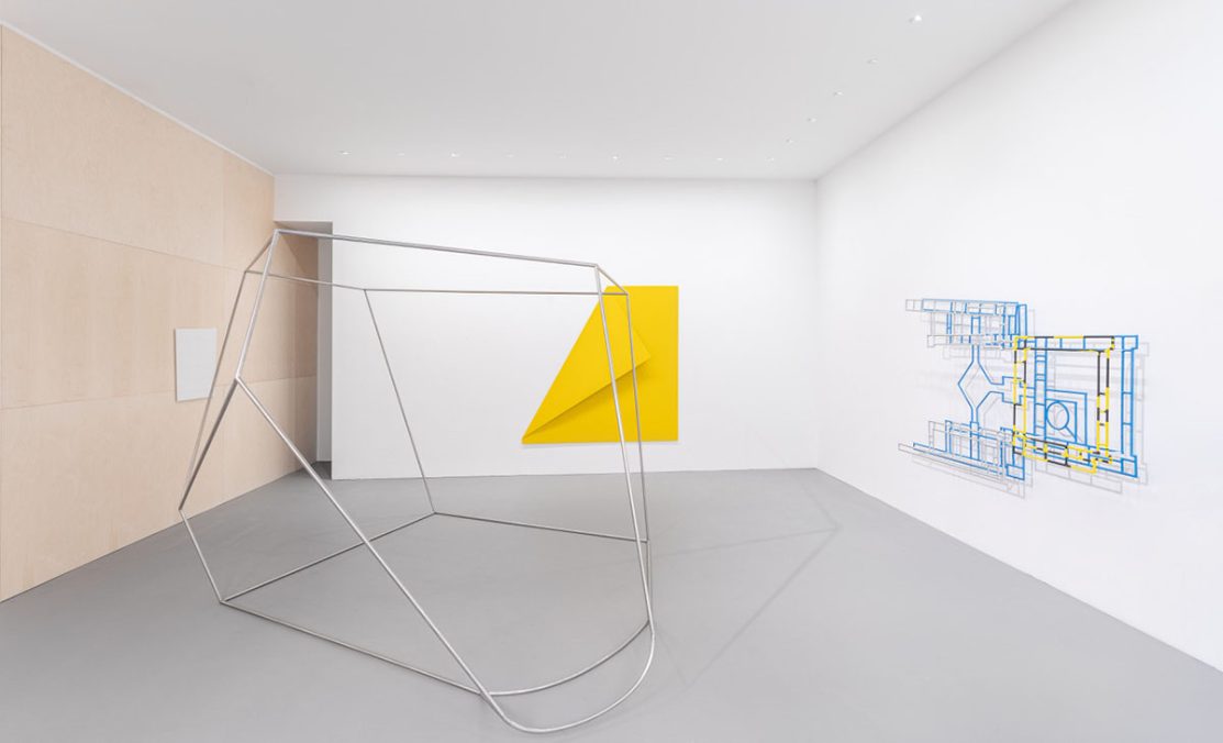 Installation view paradoxical structures_system_mode 