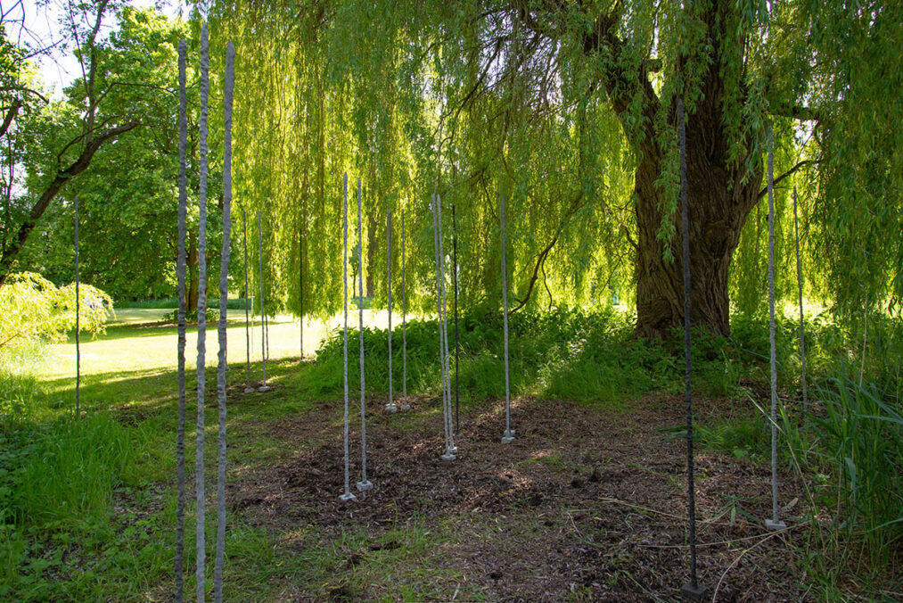 Sculpture Garden at Schlossgut Schwante. Photo: Courtesy by the artist