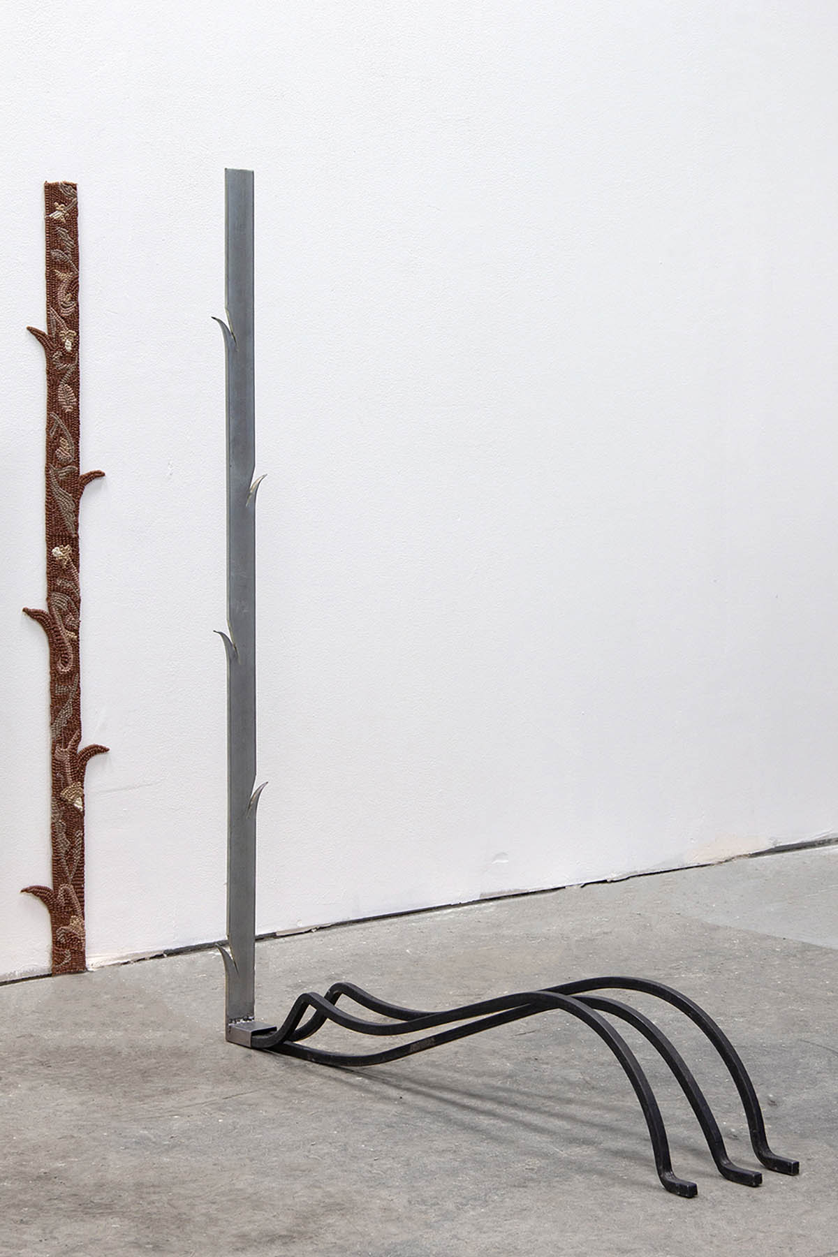 Sophia Mainka, Fuss (1), 2026, galvanized metal, silicone, 83 × 107 × 21 cm. Courtesy of Galerie The Tiger Room.