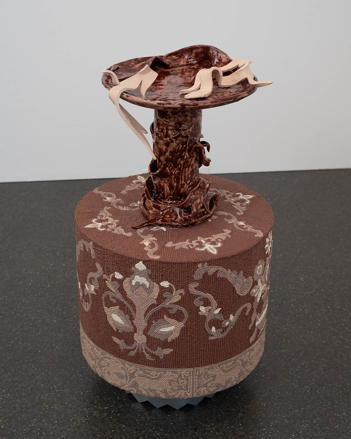 Sophia Mainka, Vogeltränke, 2026, wood, silicone, glazed ceramics, galvanized metal, 53 × 53 × 95 cm. Courtesy of Galerie The Tiger Room