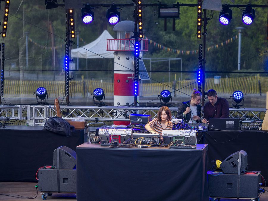 Jessica Kert, Live performance at Seaside Stage, Superbooth18, Foto: Angela Kröll 